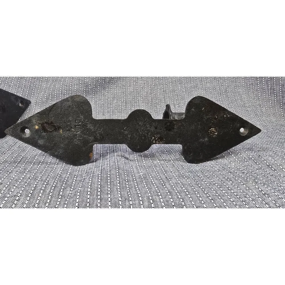 Vintage Hammered Metal Candlestick Holders Black Spade Sconces Robert Emig 1377